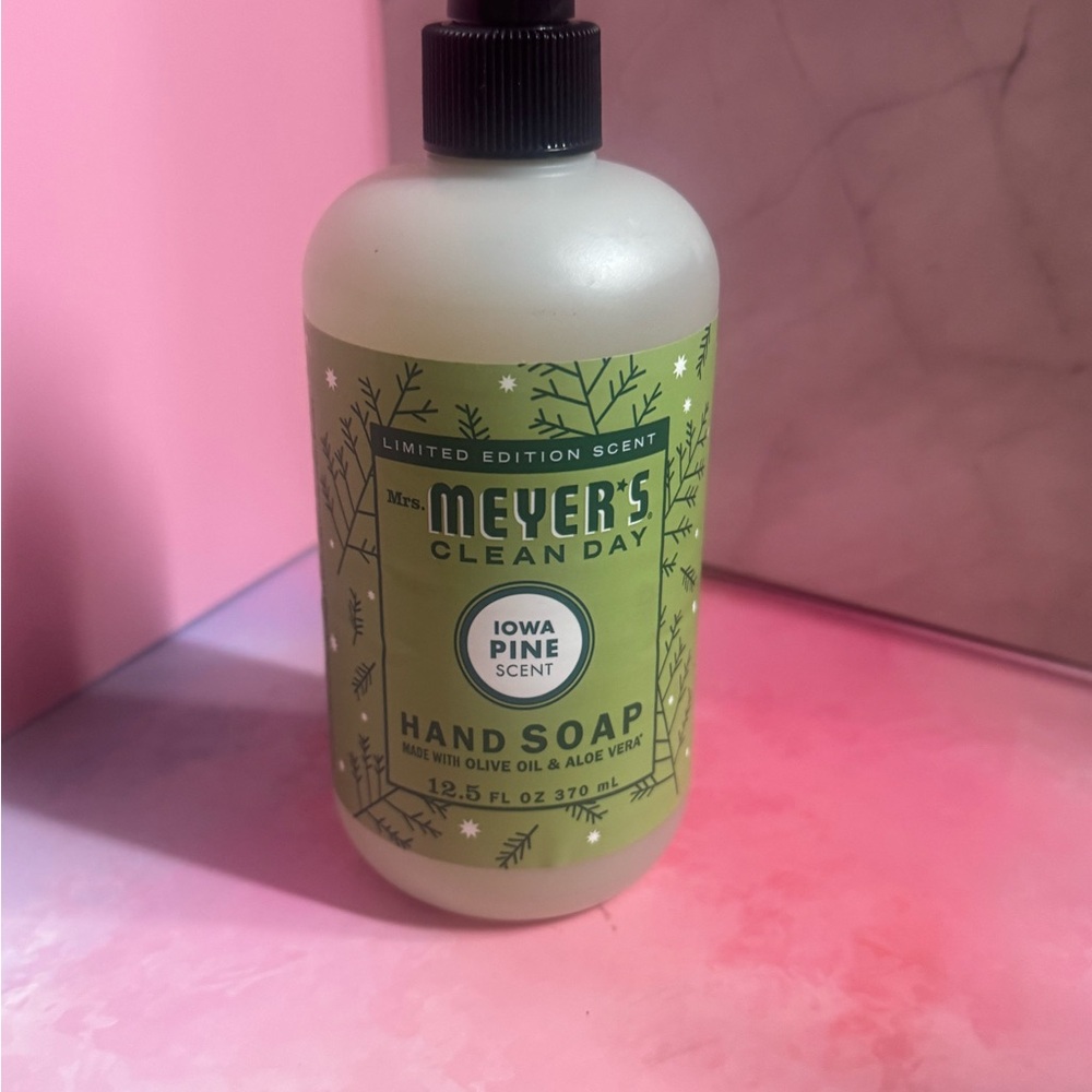 Mrs. Meyers Iowa Pine Hand Soap - Green